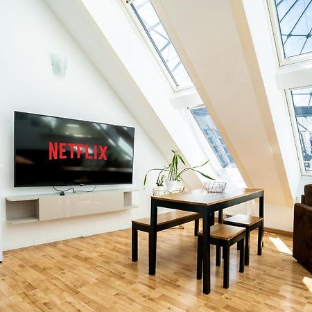 Unique Maisonette Apartment Gasometer 12Th Floor Вена Экстерьер фото